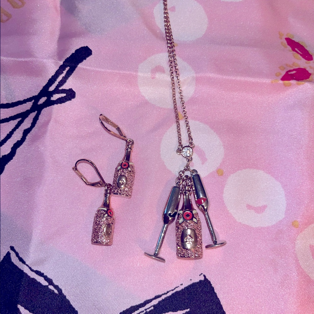 🍾 🥂 Kate Spade Champagne Earrings and Necklace 🥂🍾